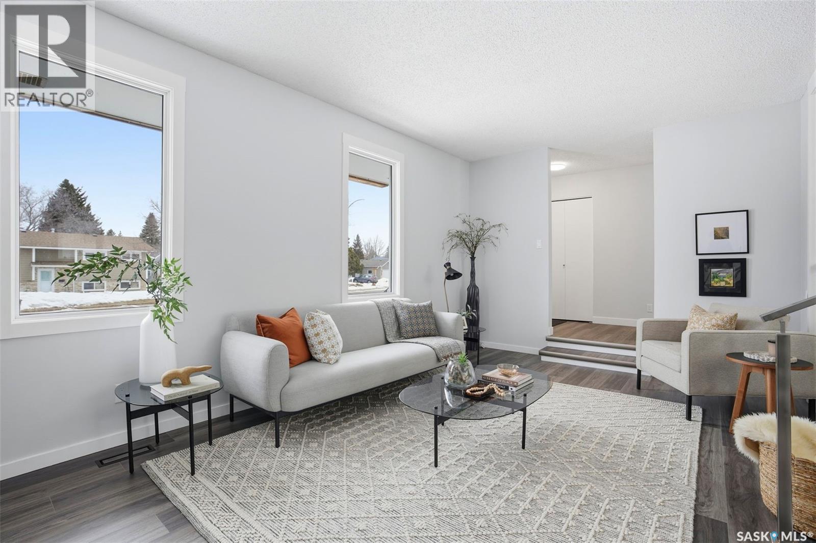 102 Dore Crescent, Saskatoon, Saskatchewan  S7K 4X7 - Photo 10 - SK032036