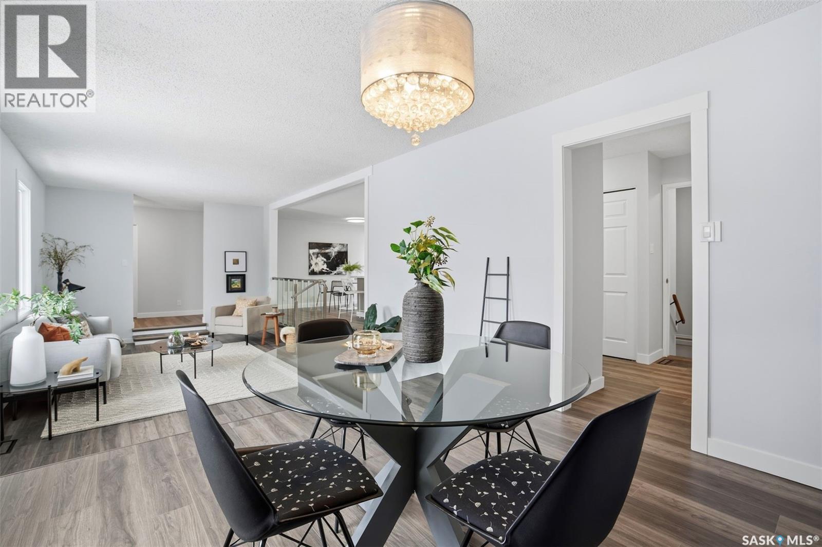 102 Dore Crescent, Saskatoon, Saskatchewan  S7K 4X7 - Photo 11 - SK032036