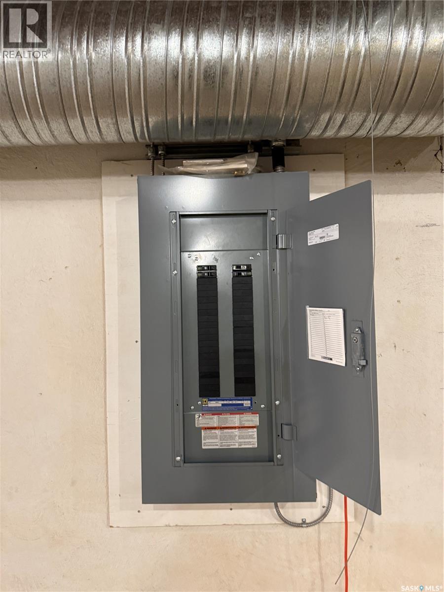 1132 101st Street, North Battleford, Saskatchewan  S9A 0Z6 - Photo 10 - SK031931