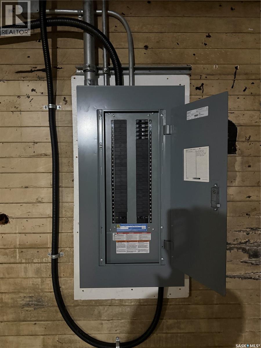 1132 101st Street, North Battleford, Saskatchewan  S9A 0Z6 - Photo 7 - SK031931