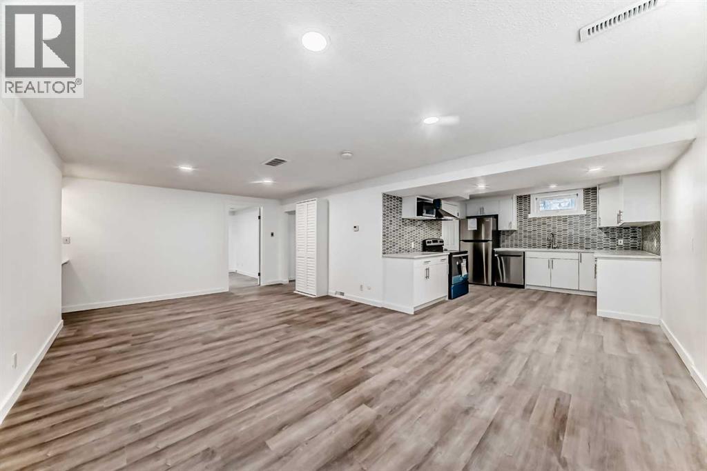 23 Marbank Way NE, Calgary, Alberta  T2A 4A2 - Photo 35 - A2291649