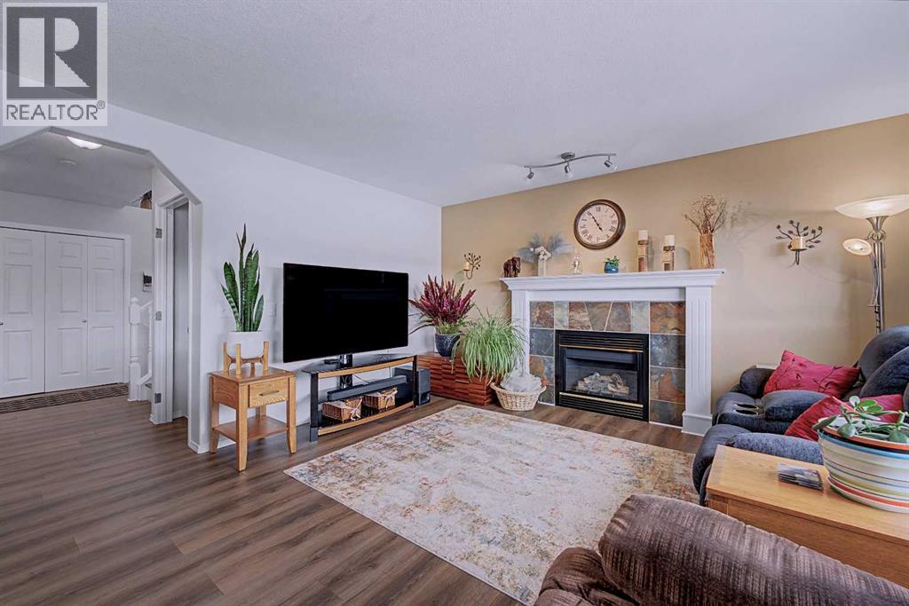 417 Lineham Acres Drive NW, High River, Alberta  T1V 1W6 - Photo 15 - A2293963