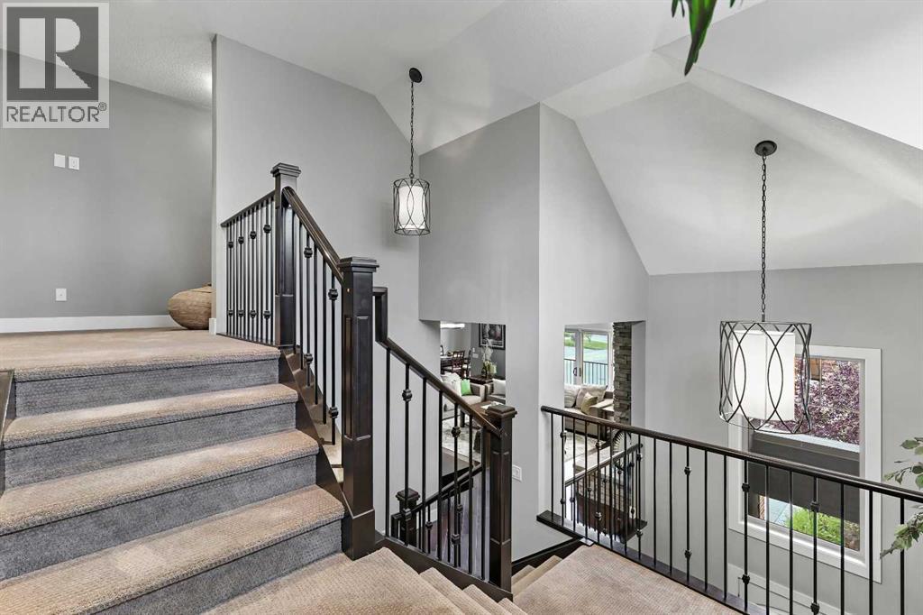 22 Wendham Place SW, Calgary, Alberta  T3H 0R6 - Photo 38 - A2294143