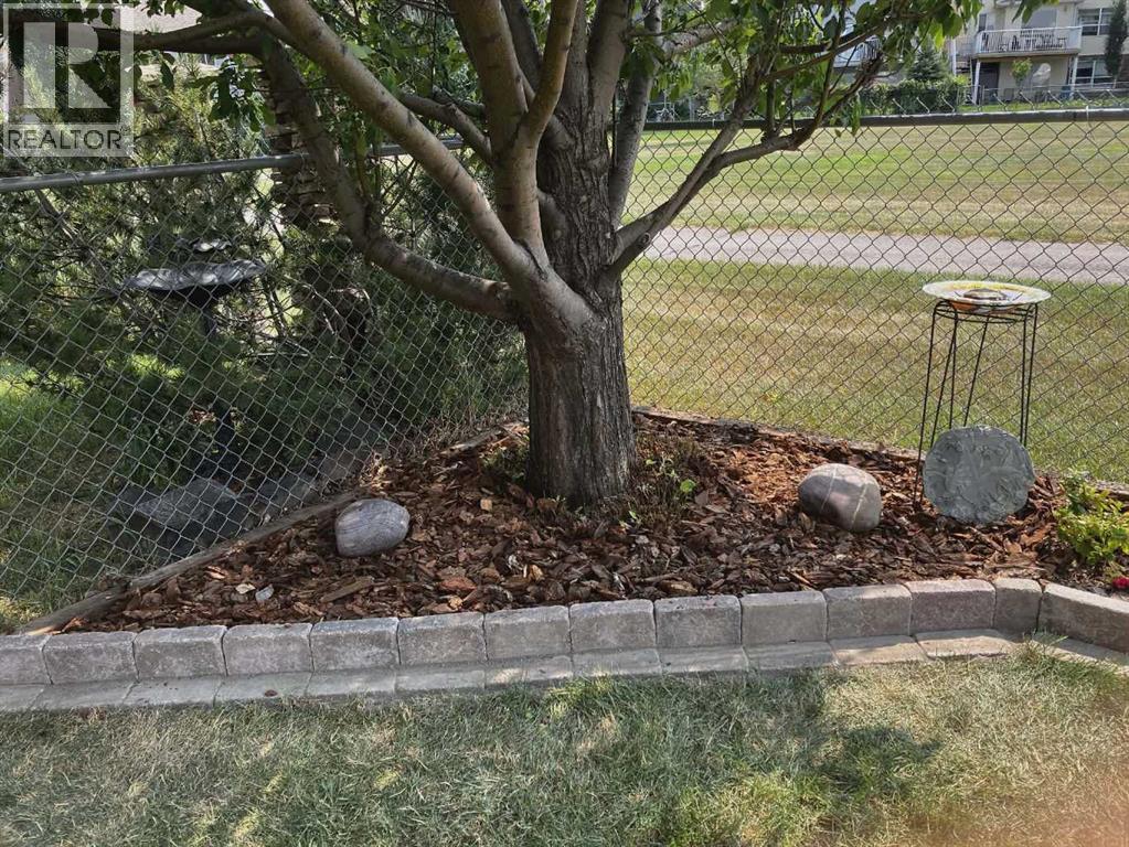 417 Lineham Acres Drive NW, High River, Alberta  T1V 1W6 - Photo 42 - A2293963