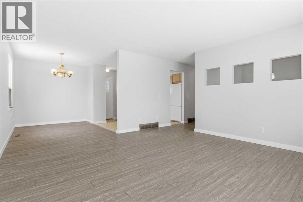 32 Fonda Mews SE, Calgary, Alberta  T2A 5S5 - Photo 14 - A2298267