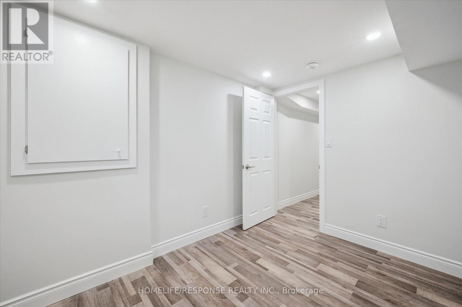 Lower - 118 Selkirk Drive, Kitchener, Ontario  N2E 1M4 - Photo 12 - X12953602