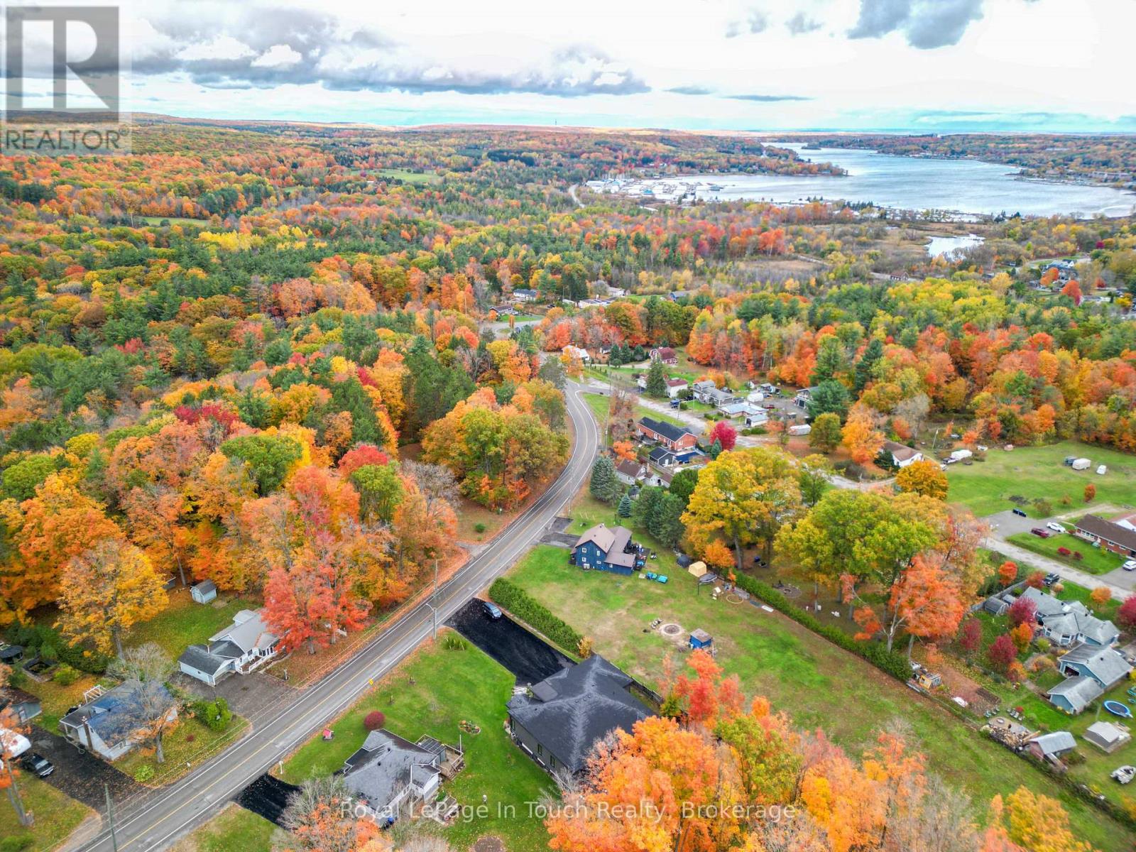 748 Overhead Bridge Road, Tiny, Ontario  L9M 0V6 - Photo 8 - S12956082