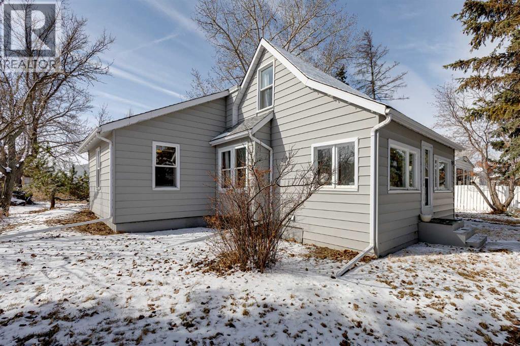 235 3rd Street, Irricana, Alberta  T0M 1B0 - Photo 3 - A2297776