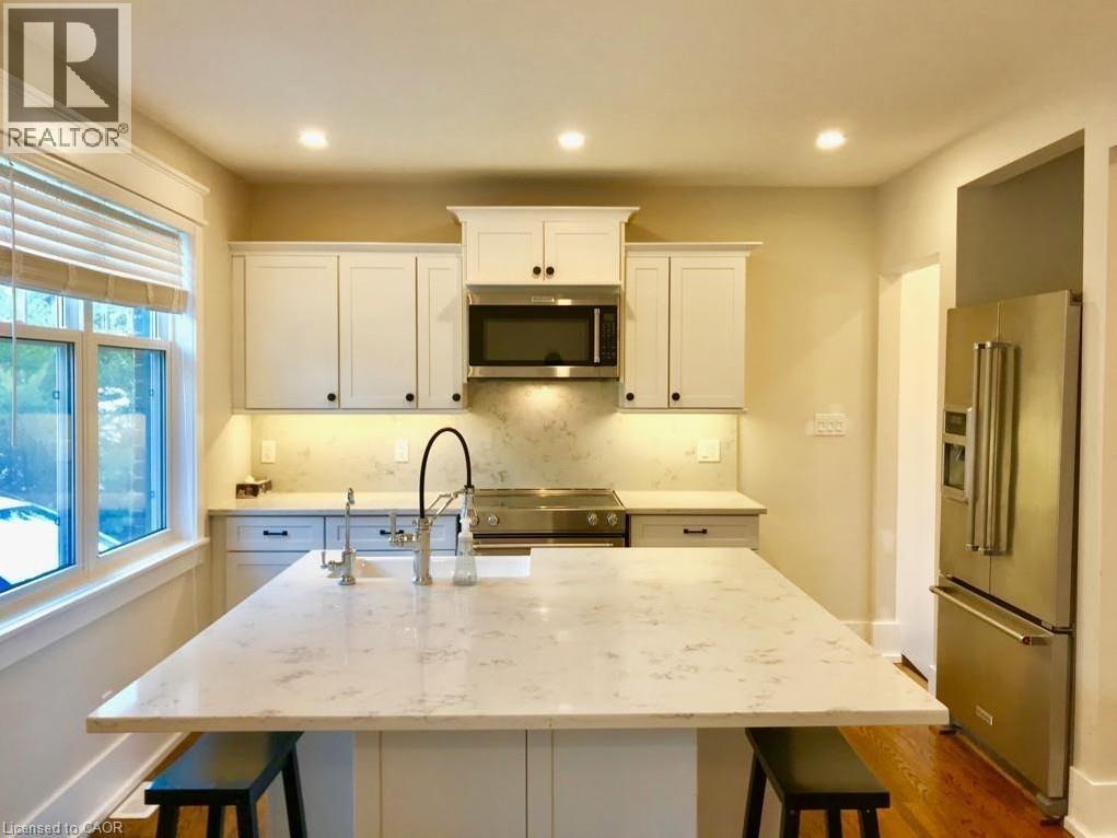 601 York Street, Kitchener, Ontario N2G 1T9 - Photo 5 - 40814064