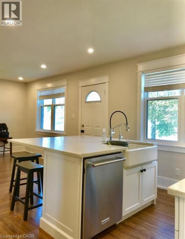 601 York Street, Kitchener, Ontario N2G 1T9 - Photo 7 - 40814064