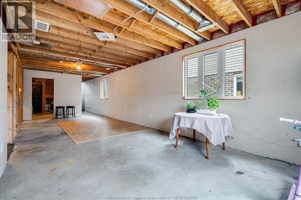 19 Woodland, Kingsville, Ontario  N9Y 1A0 - Photo 32 - 26007047