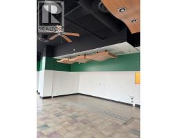 98 E BROADWAY, Vancouver, British Columbia