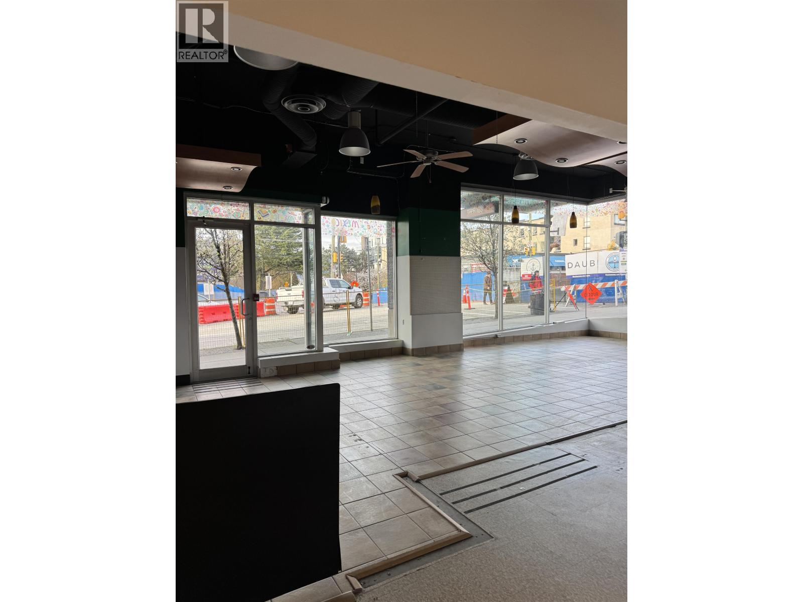 98 E Broadway, Vancouver, British Columbia  V5T 1V6 - Photo 5 - C8077438