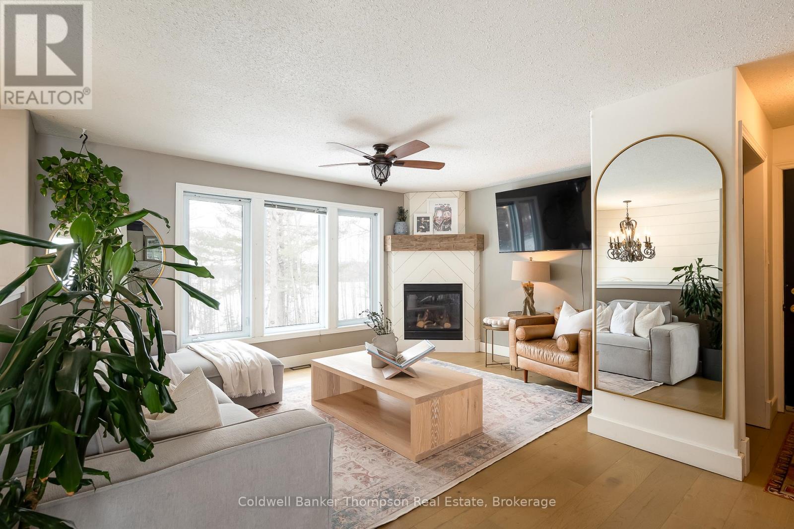 791 Old Muskoka Road, Huntsville, Ontario  P0B 1M0 - Photo 3 - X12956052