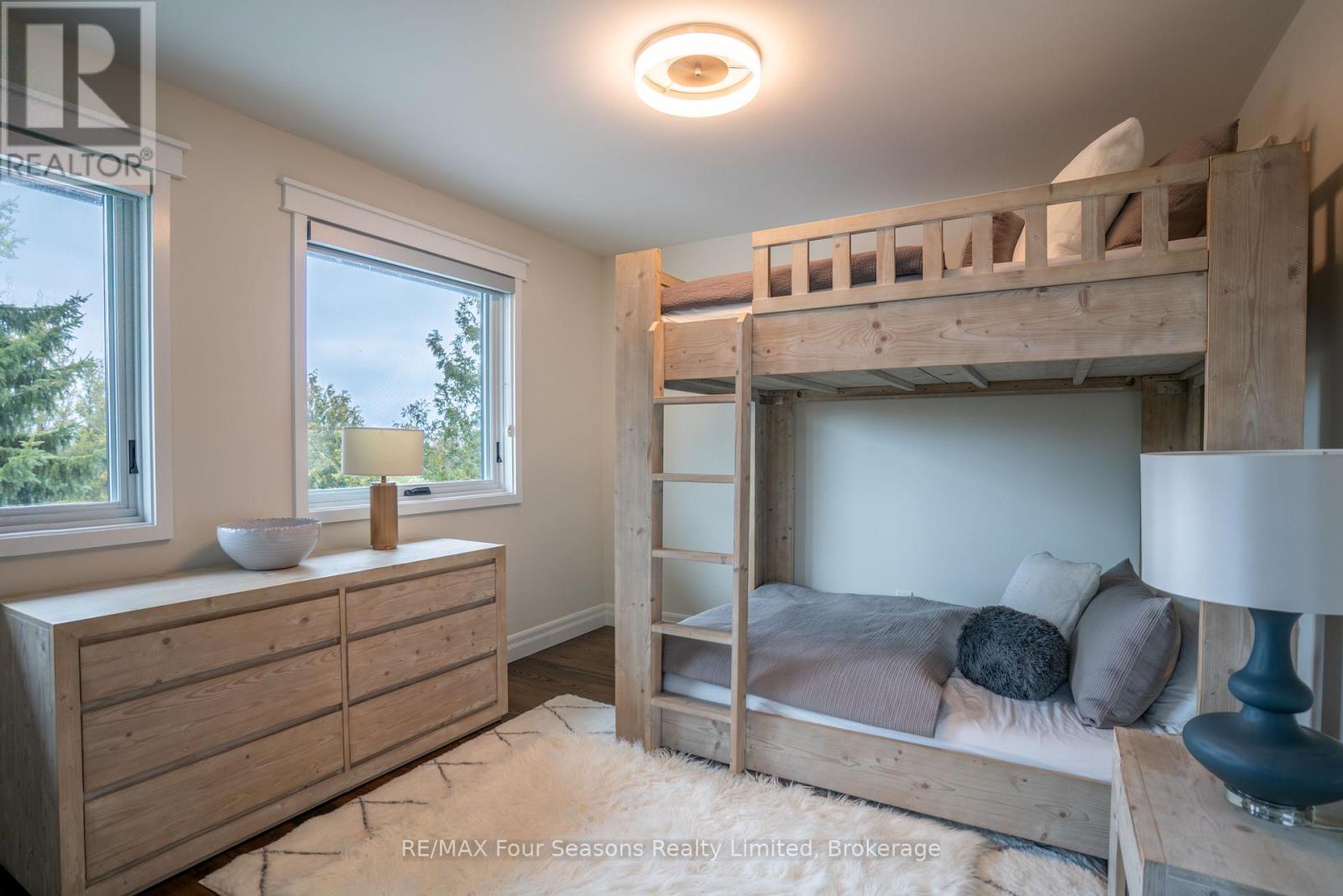 103 Cortina Crescent, Blue Mountains, Ontario  L9Y 0S9 - Photo 15 - X12956072