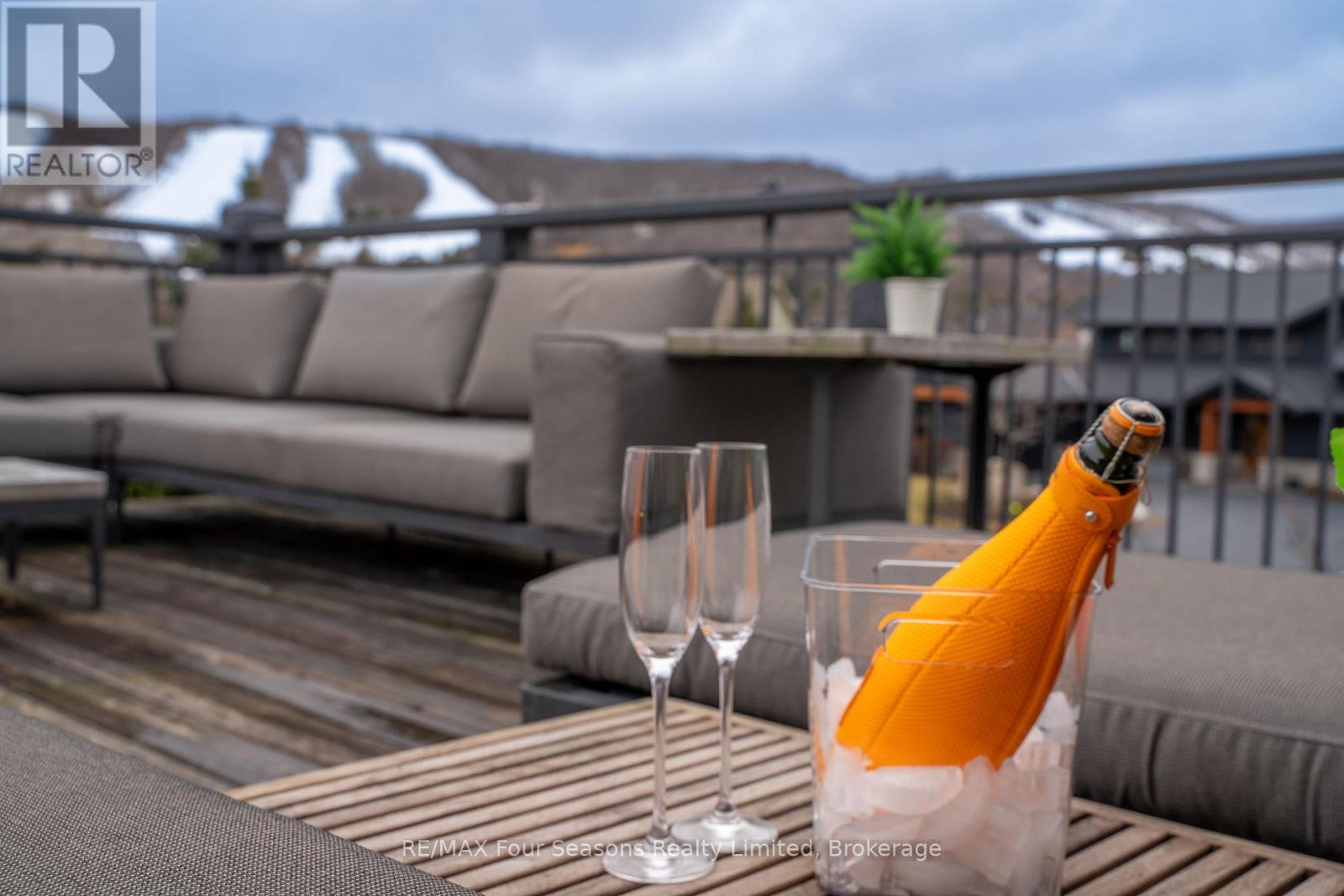 103 Cortina Crescent, Blue Mountains, Ontario  L9Y 0S9 - Photo 39 - X12956072