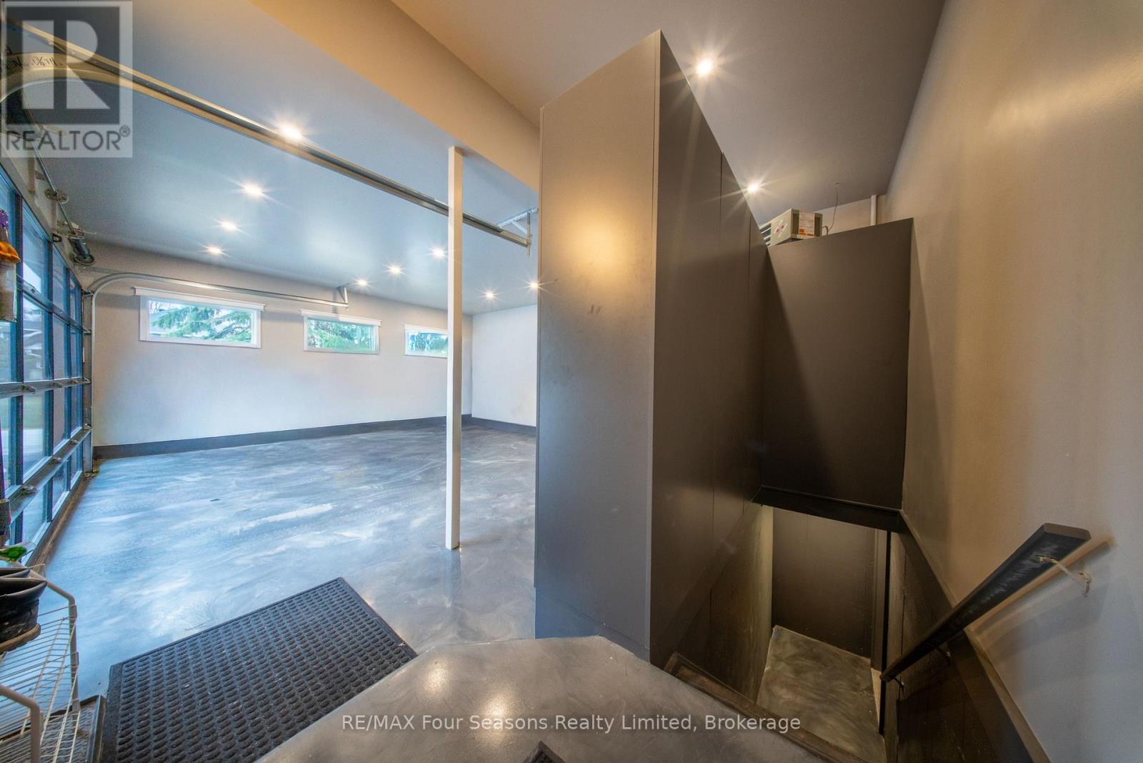 103 Cortina Crescent, Blue Mountains, Ontario  L9Y 0S9 - Photo 41 - X12956072