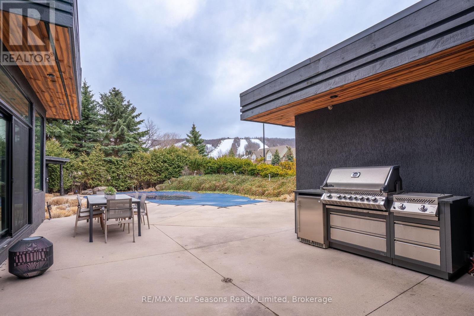 103 Cortina Crescent, Blue Mountains, Ontario  L9Y 0S9 - Photo 45 - X12956072