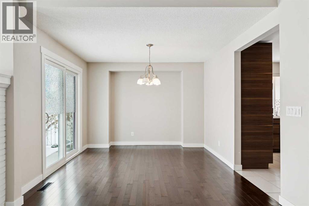 33 Pump Hill Landing SW, Calgary, Alberta  T2V 5C1 - Photo 10 - A2298133