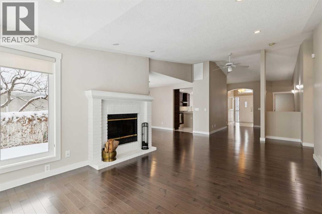 33 Pump Hill Landing SW, Calgary, Alberta  T2V 5C1 - Photo 9 - A2298133