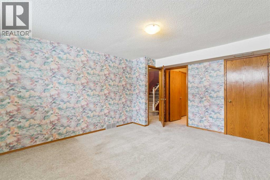 33 Pump Hill Landing SW, Calgary, Alberta  T2V 5C1 - Photo 31 - A2298133