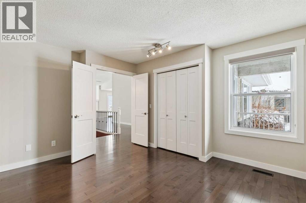 33 Pump Hill Landing SW, Calgary, Alberta  T2V 5C1 - Photo 25 - A2298133