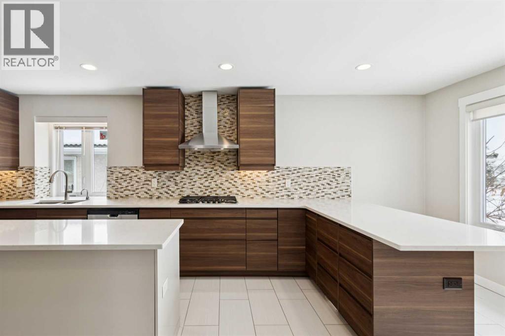 33 Pump Hill Landing SW, Calgary, Alberta  T2V 5C1 - Photo 15 - A2298133