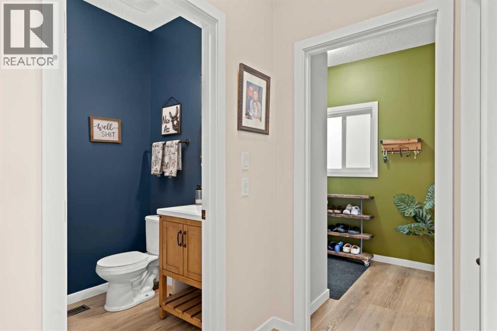 160 Reunion Grove NW, Airdrie, Alberta  T4B 0Z3 - Photo 18 - A2298726