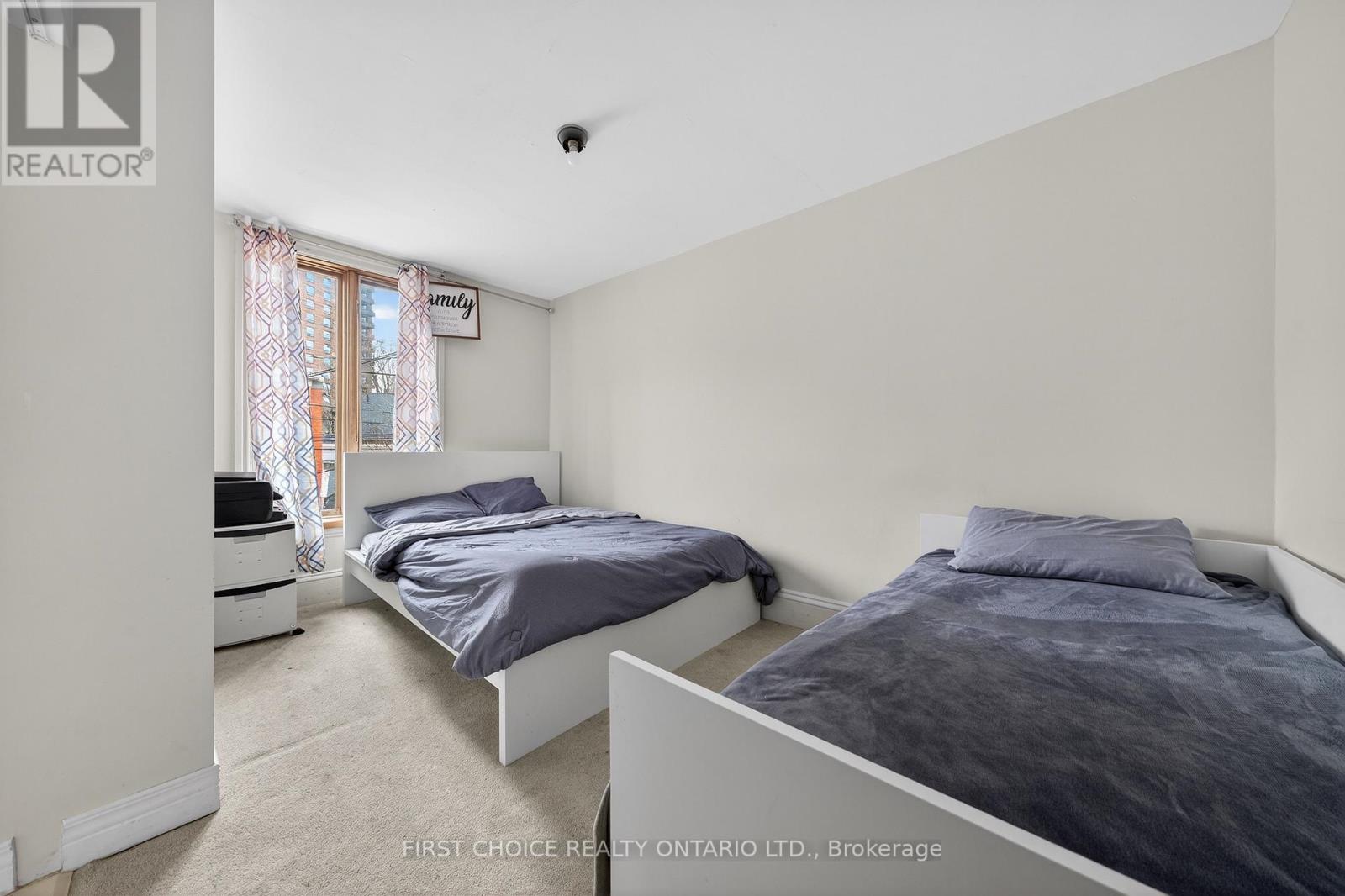 34 Gilmour Street, Ottawa, Ontario  K2P 0N3 - Photo 19 - X12956080