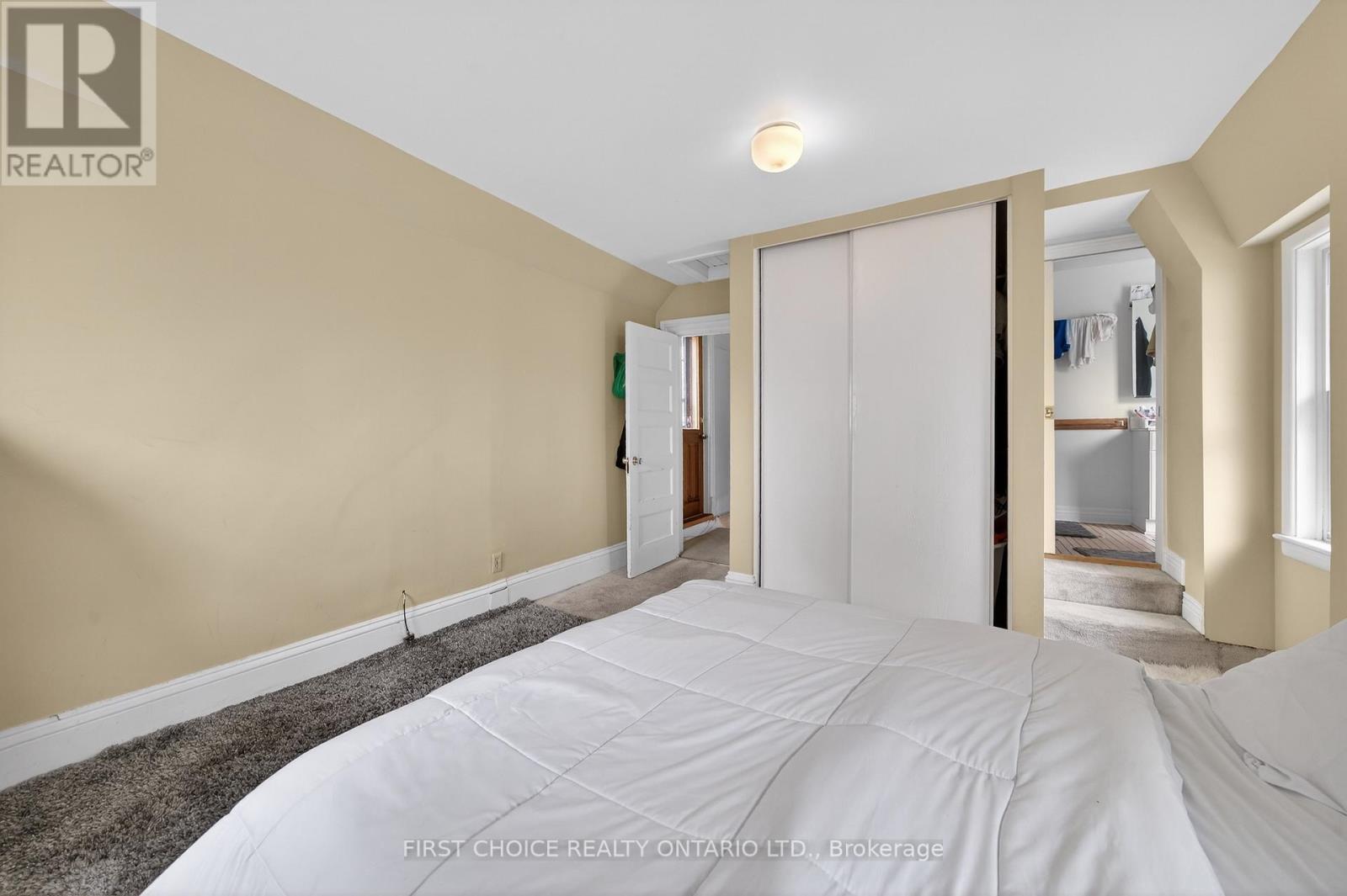 34 Gilmour Street, Ottawa, Ontario  K2P 0N3 - Photo 22 - X12956080