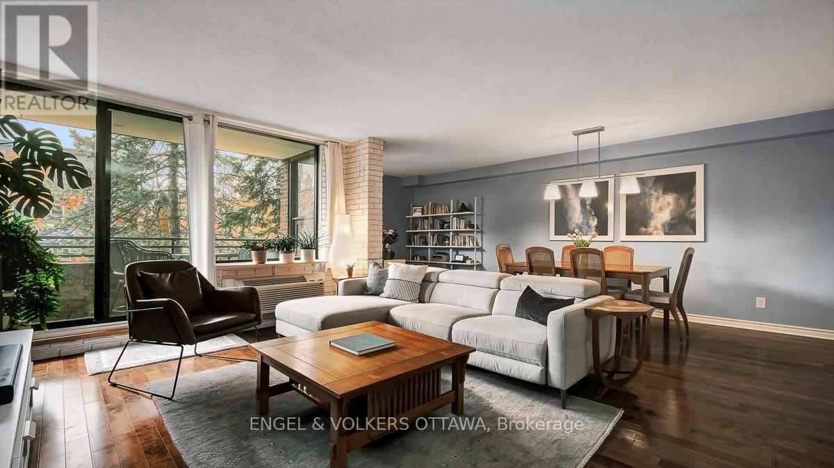 204 - 71 Somerset Street W, Ottawa, Ontario  K2P 2G2 - Photo 2 - X12956088