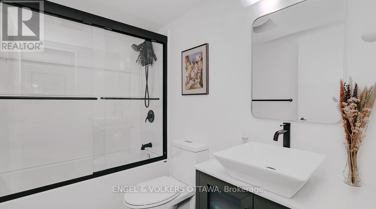 204 - 71 Somerset Street W, Ottawa, Ontario  K2P 2G2 - Photo 23 - X12956088