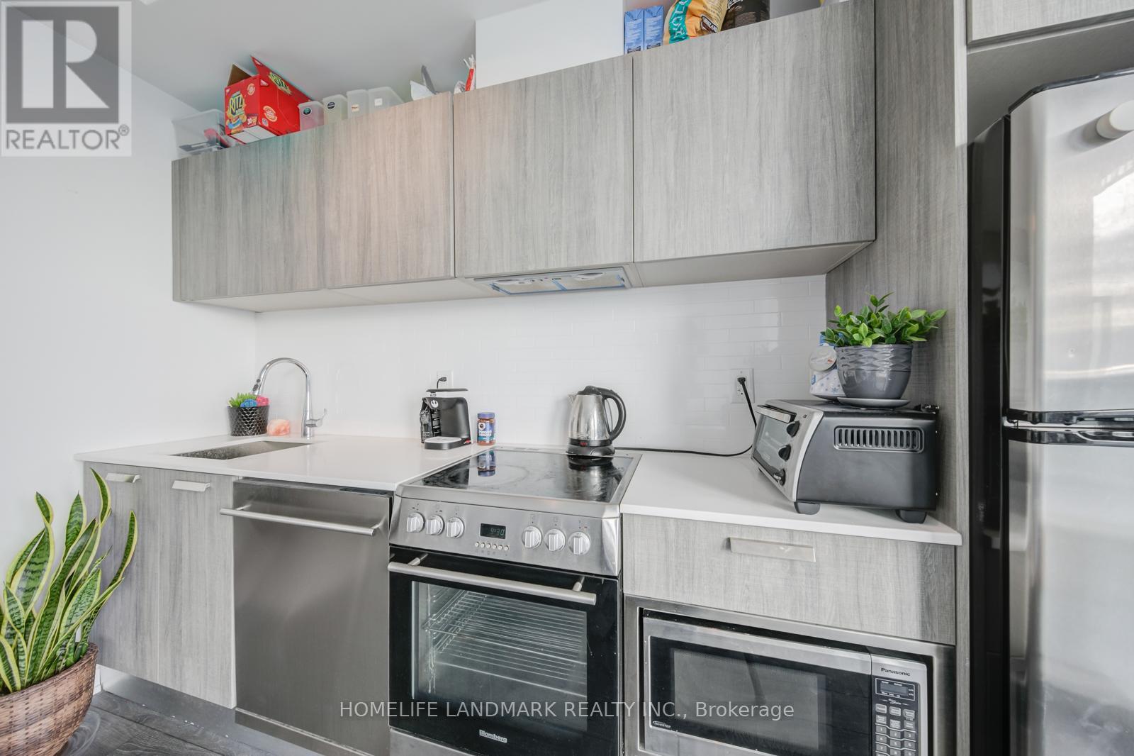 3402 - 50 Charles Street E, Toronto, Ontario  M4Y 0C3 - Photo 4 - C12955678