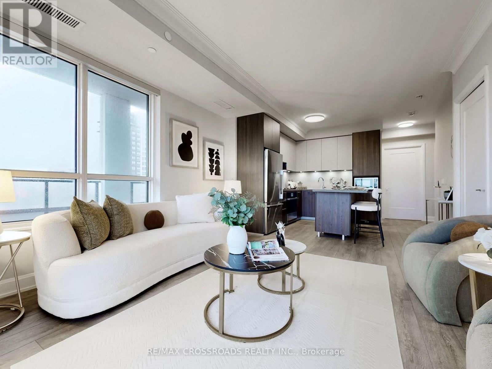 1710 - 38 Water Walk Drive, Markham, Ontario  L3R 6M8 - Photo 9 - N12956054