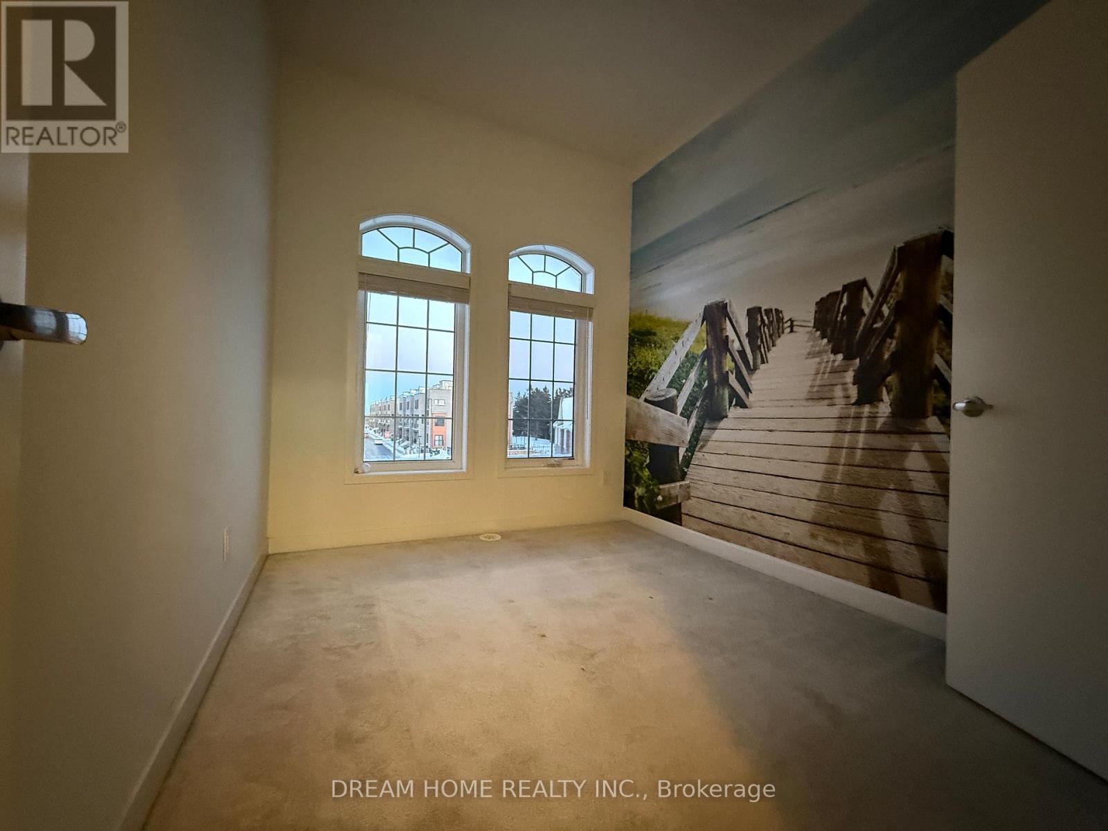 7 Heswall Lane, Newmarket, Ontario  L3Y 0E1 - Photo 11 - N12956056