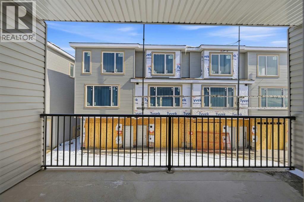 8814 48 Street Ne, Calgary, Alberta  T3J 5N8 - Photo 4 - A2284318