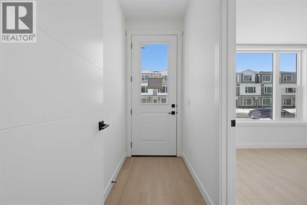 8814 48 Street Ne, Calgary, Alberta  T3J 5N8 - Photo 5 - A2284318