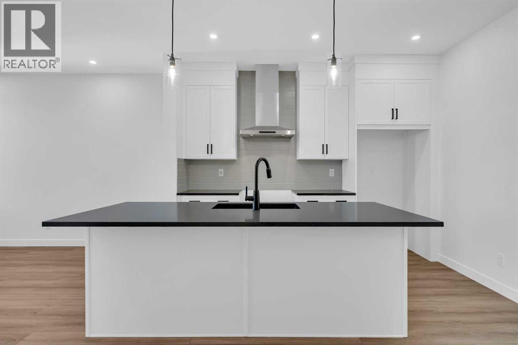 14 Versant Path SW, Calgary, Alberta  T2Y 0Z5 - Photo 10 - A2284730