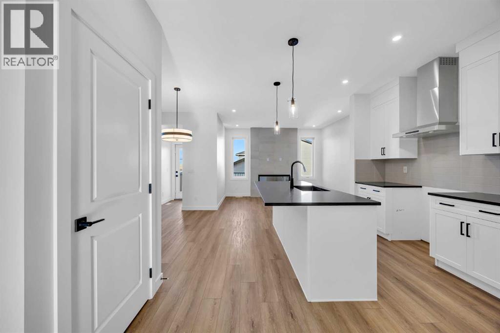 14 Versant Path SW, Calgary, Alberta  T2Y 0Z5 - Photo 9 - A2284730