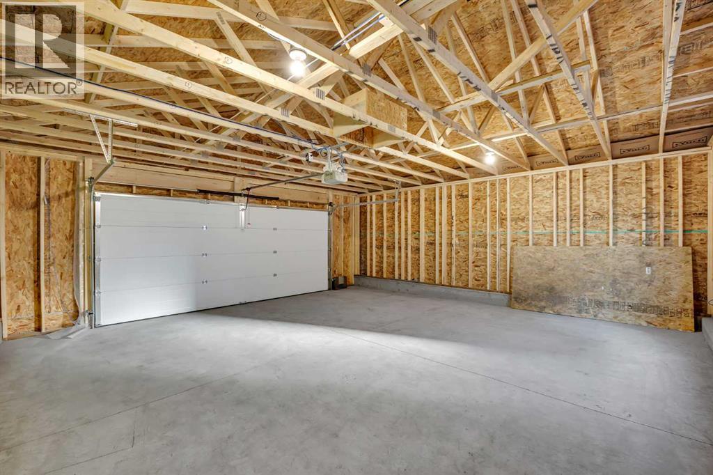 26 Versant Path Sw, Calgary, Alberta  T2Y 0Z4 - Photo 35 - A2284789