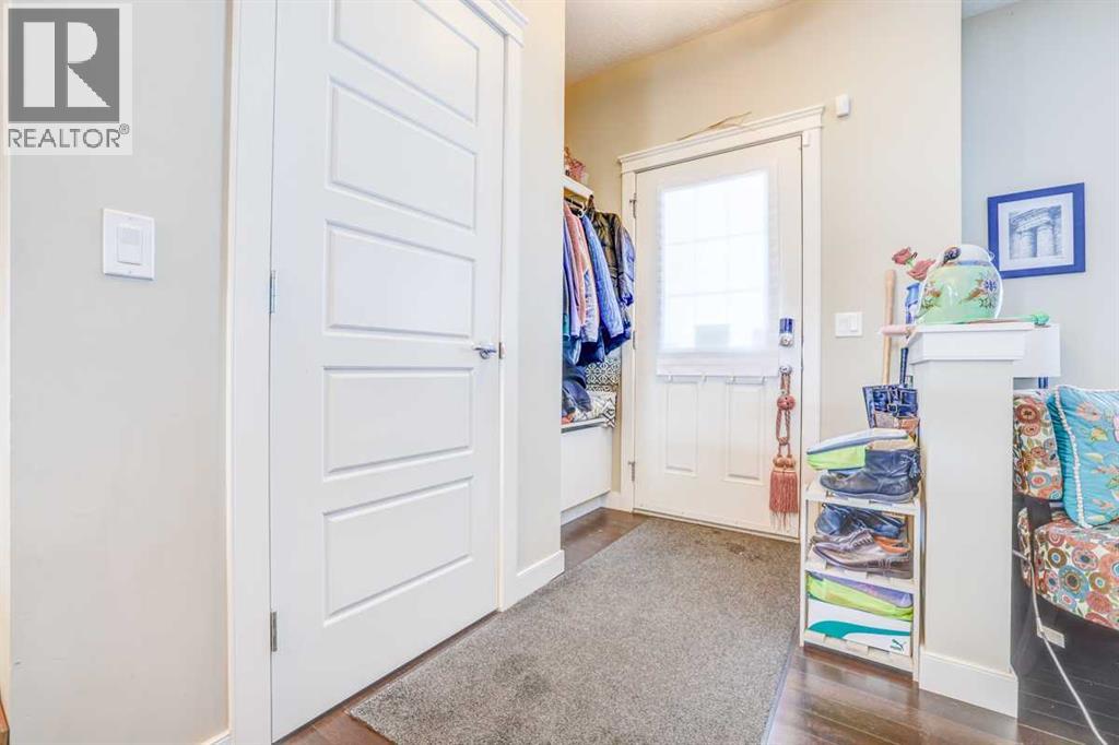 29 Redstone Common Ne, Calgary, Alberta  T3N 0K3 - Photo 4 - A2287546