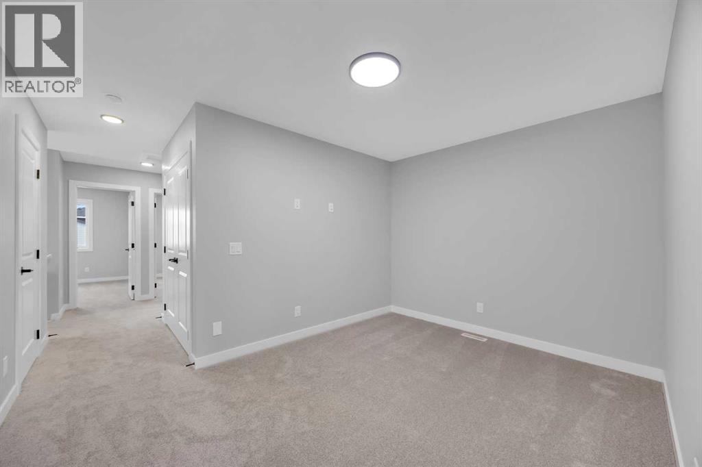10 Versant Path SW, Calgary, Alberta  T2Y 0Z5 - Photo 18 - A2290819