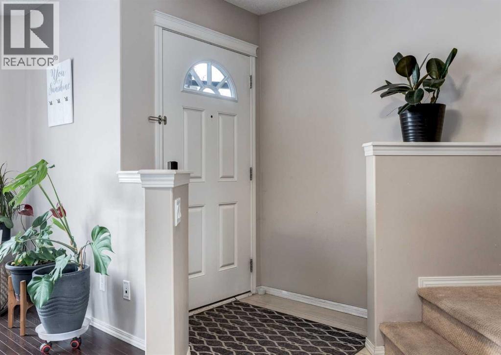 38 Autumn Crescent SE, Calgary, Alberta  T3M 0H6 - Photo 2 - A2298774