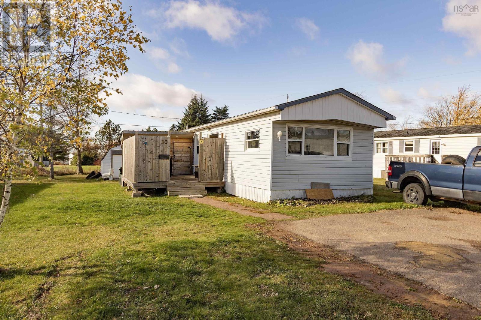 30 Brentwood Estates, Amherst, Nova Scotia