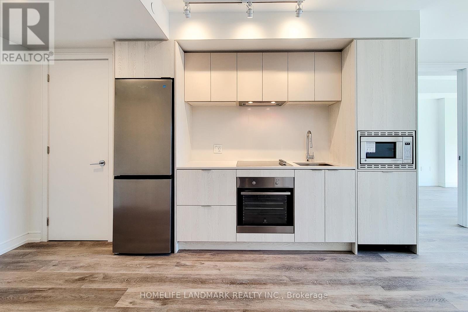 333 - 1 Jarvis Street, Hamilton, Ontario  L8R 0A8 - Photo 10 - X12956068