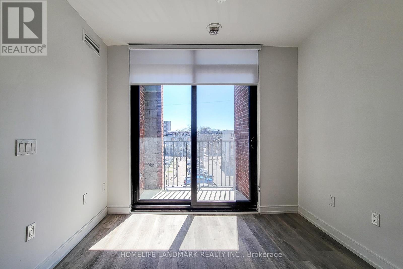 333 - 1 Jarvis Street, Hamilton, Ontario  L8R 0A8 - Photo 14 - X12956068