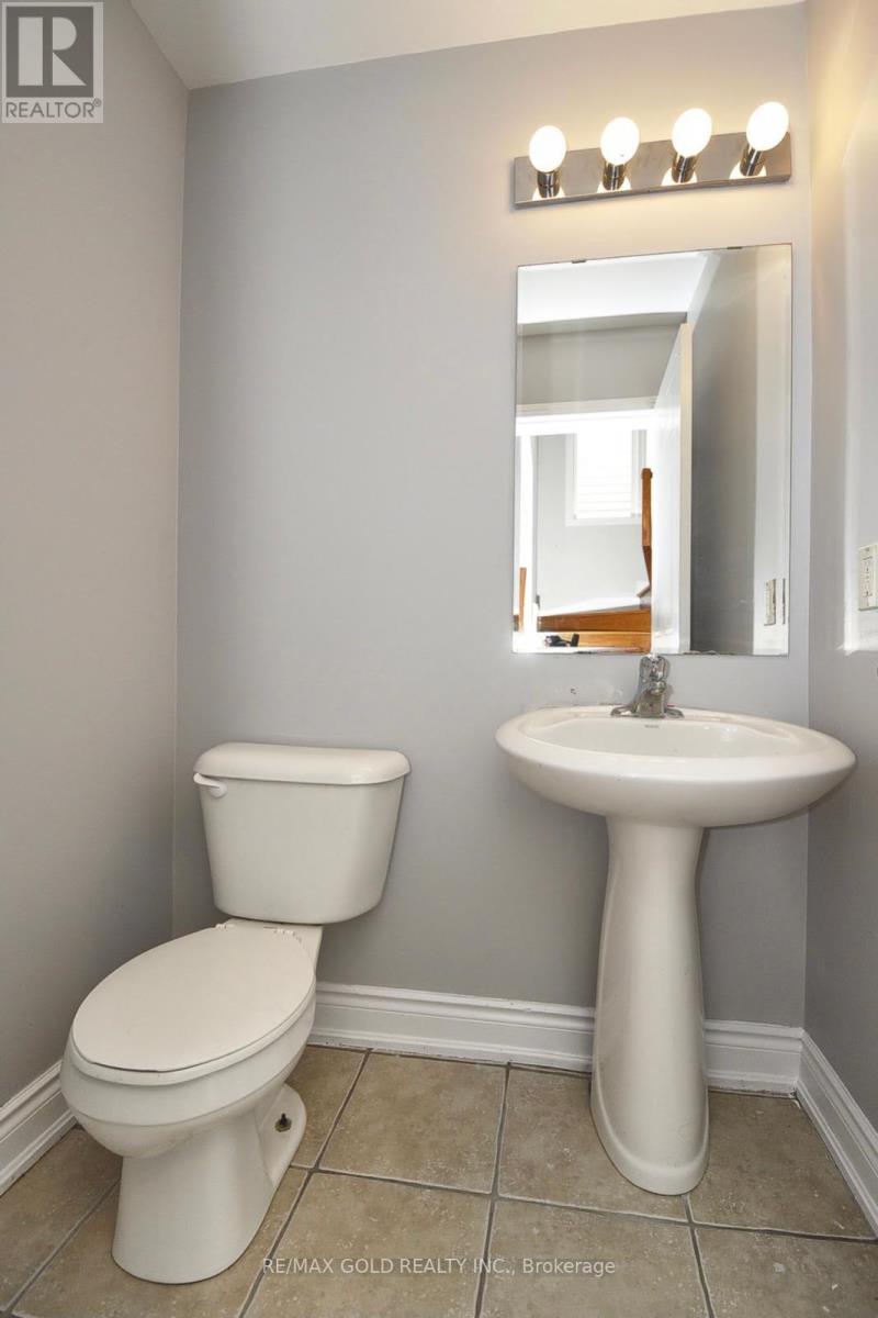 59 Baintree Way, Cambridge, Ontario  N1T 2H3 - Photo 12 - X12921900