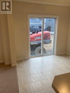 11 Copeman Avenue, Brantford, Ontario  N3V 0B3 - Photo 5 - X12808976