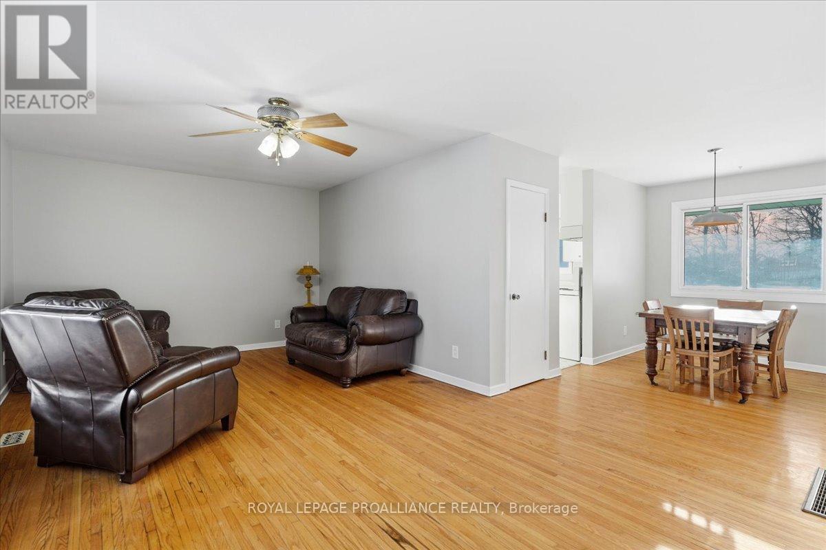 127 Aikins Road, Quinte West, Ontario  K8N 4Z2 - Photo 8 - X12822220