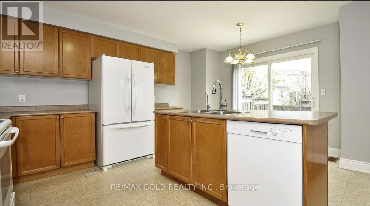 59 Baintree Way, Cambridge, Ontario  N1T 2H3 - Photo 8 - X12921900